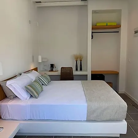Hotel Myrto 2*