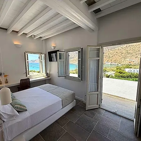 Myrto Hotel 2*